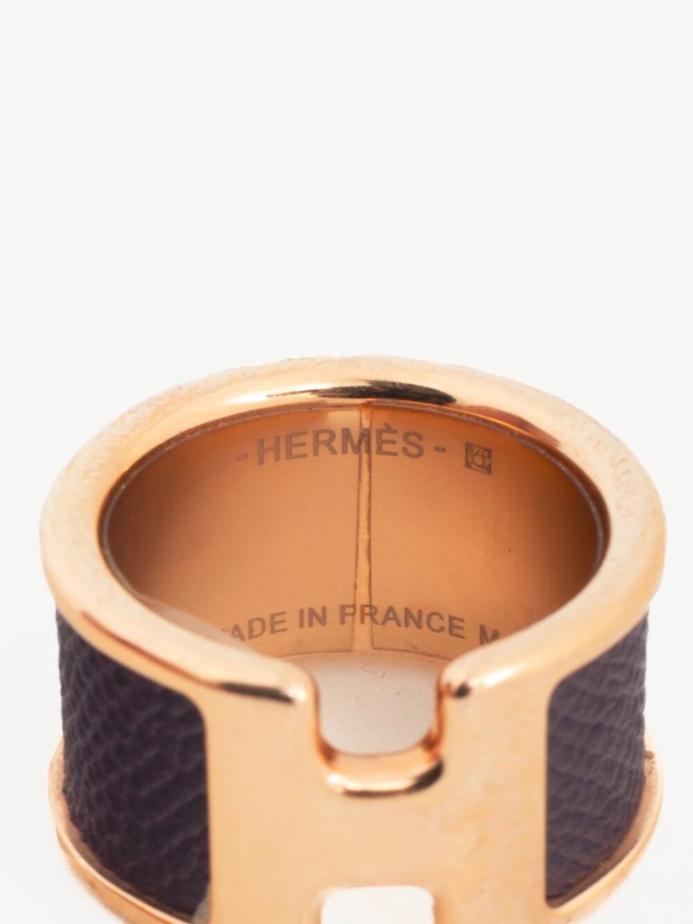 Hermes Olympe Large Model Cassis Madame Calfskin GHW Ring - Picture 4 of 4